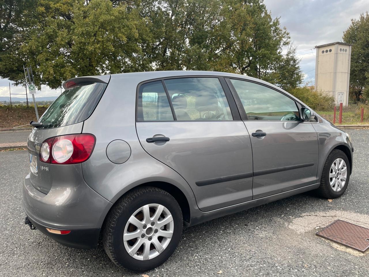 Volkswagen Golf Plus 1.6 16V FSI Comfortline