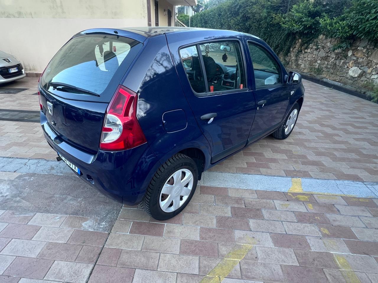 Dacia Sandero 1.2 16V SOLO 35.000 KM