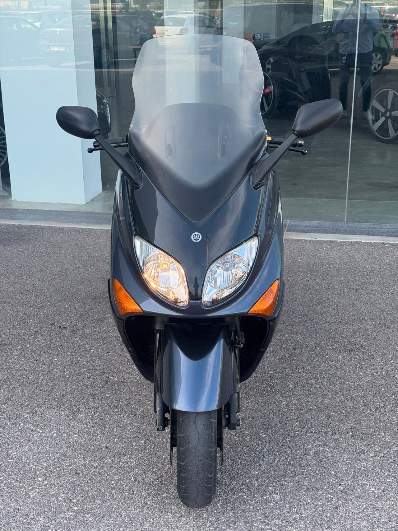 Yamaha T Max
