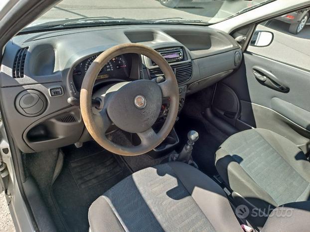 FIAT Punto Classic 1.2 5 porte Natural Power Act