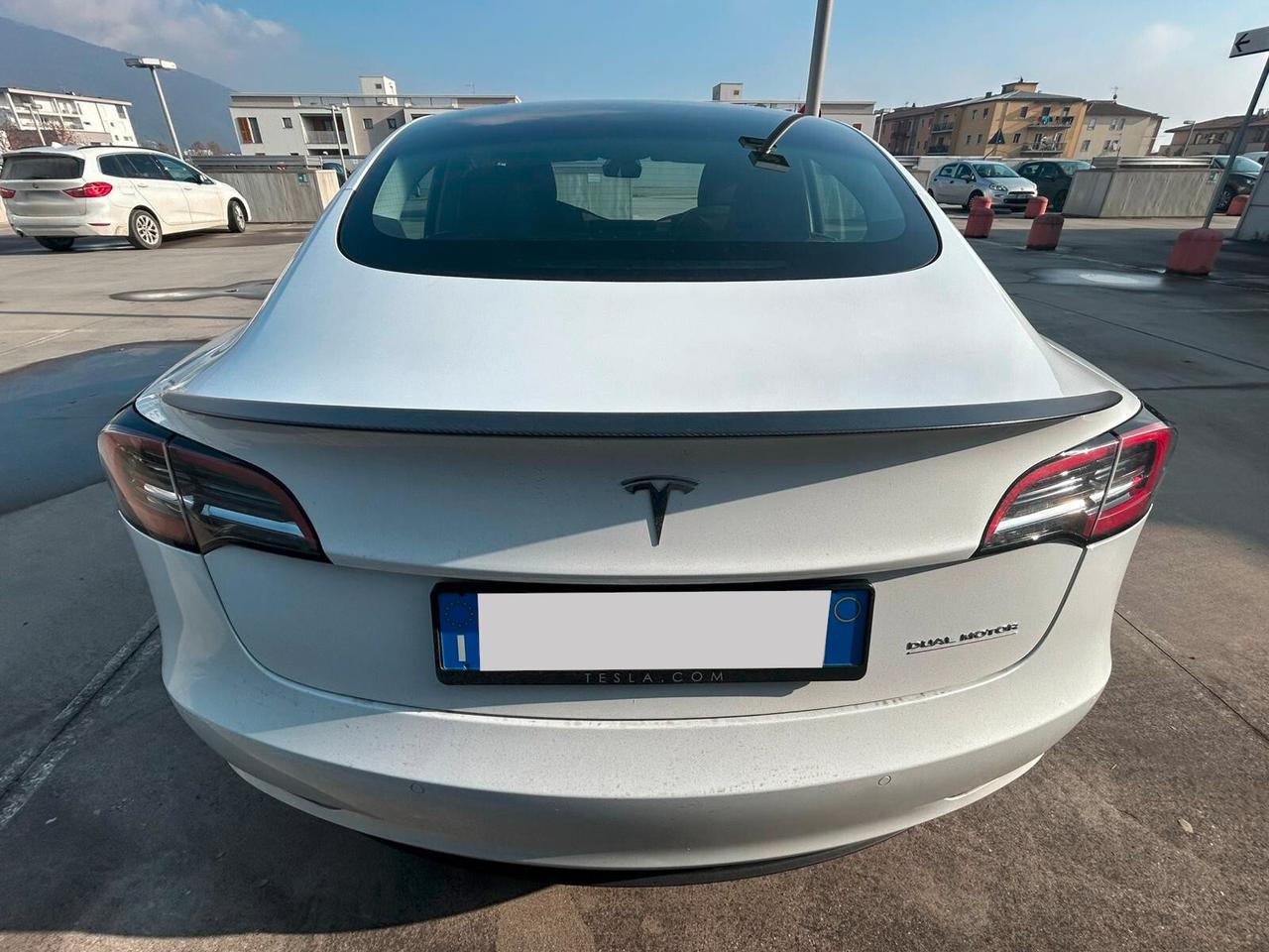 Tesla Model 3 Performance Dual Motor awd