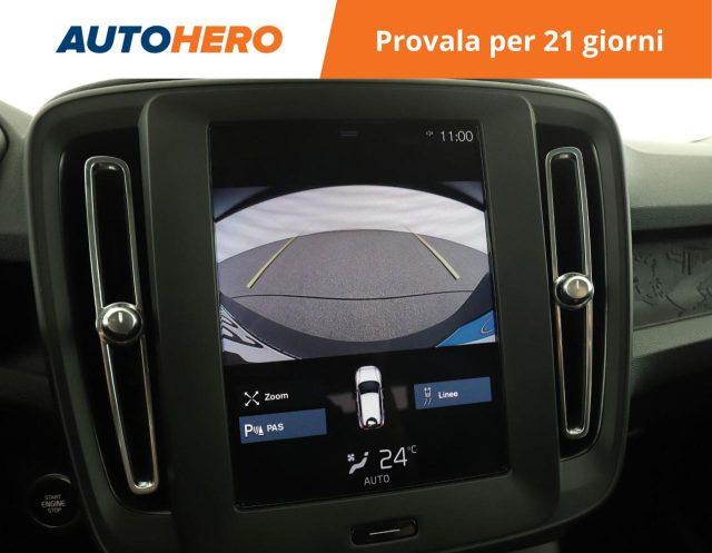 VOLVO XC40 T2 Geartronic Momentum Core