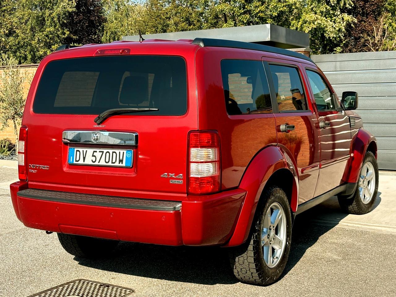 DODGE NITRO 2.8D aut- 4x4 inserib-Pelle-177000km-2009