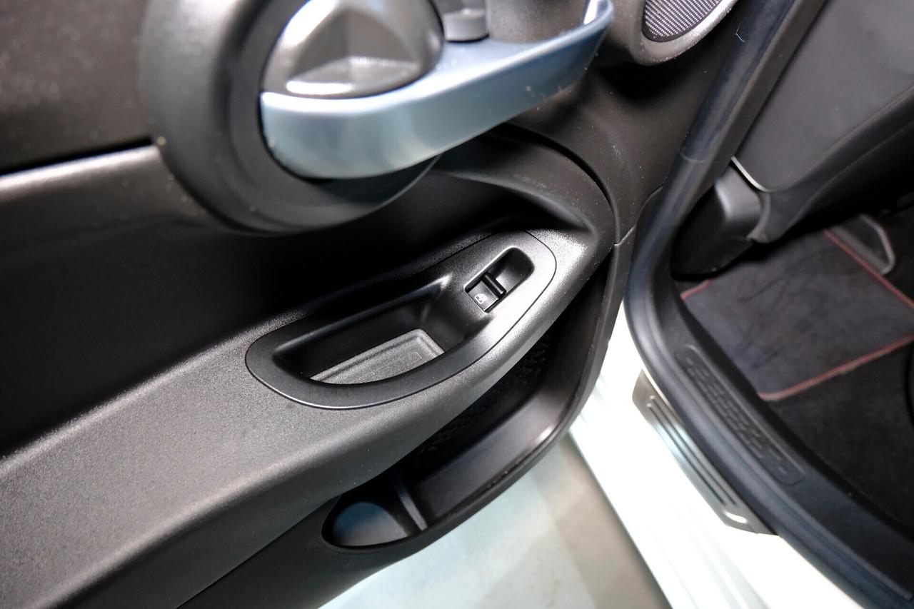 FIAT 500X 1.3 MULTIJET SPORT 95cv FULL-LED