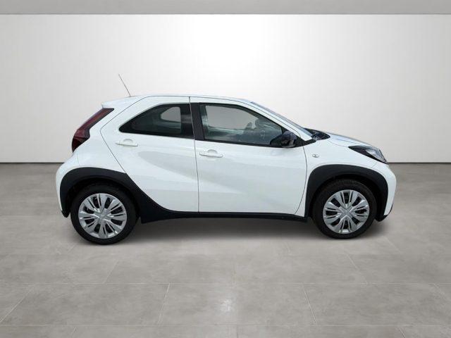 TOYOTA Aygo X 1.0 VVT-i 72 CV 5 porte Active