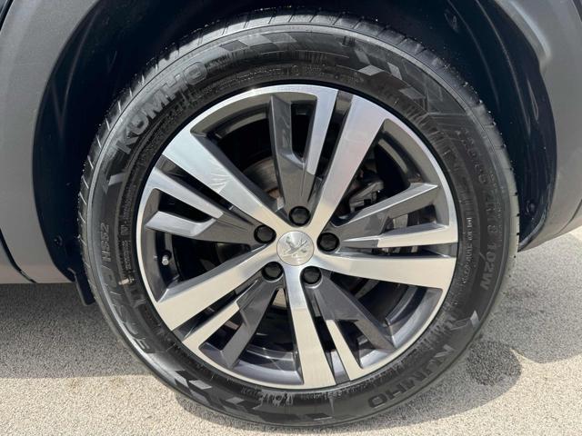 PEUGEOT 3008 BlueHDi 130 EAT8 Allure Pack 70MILA KM
