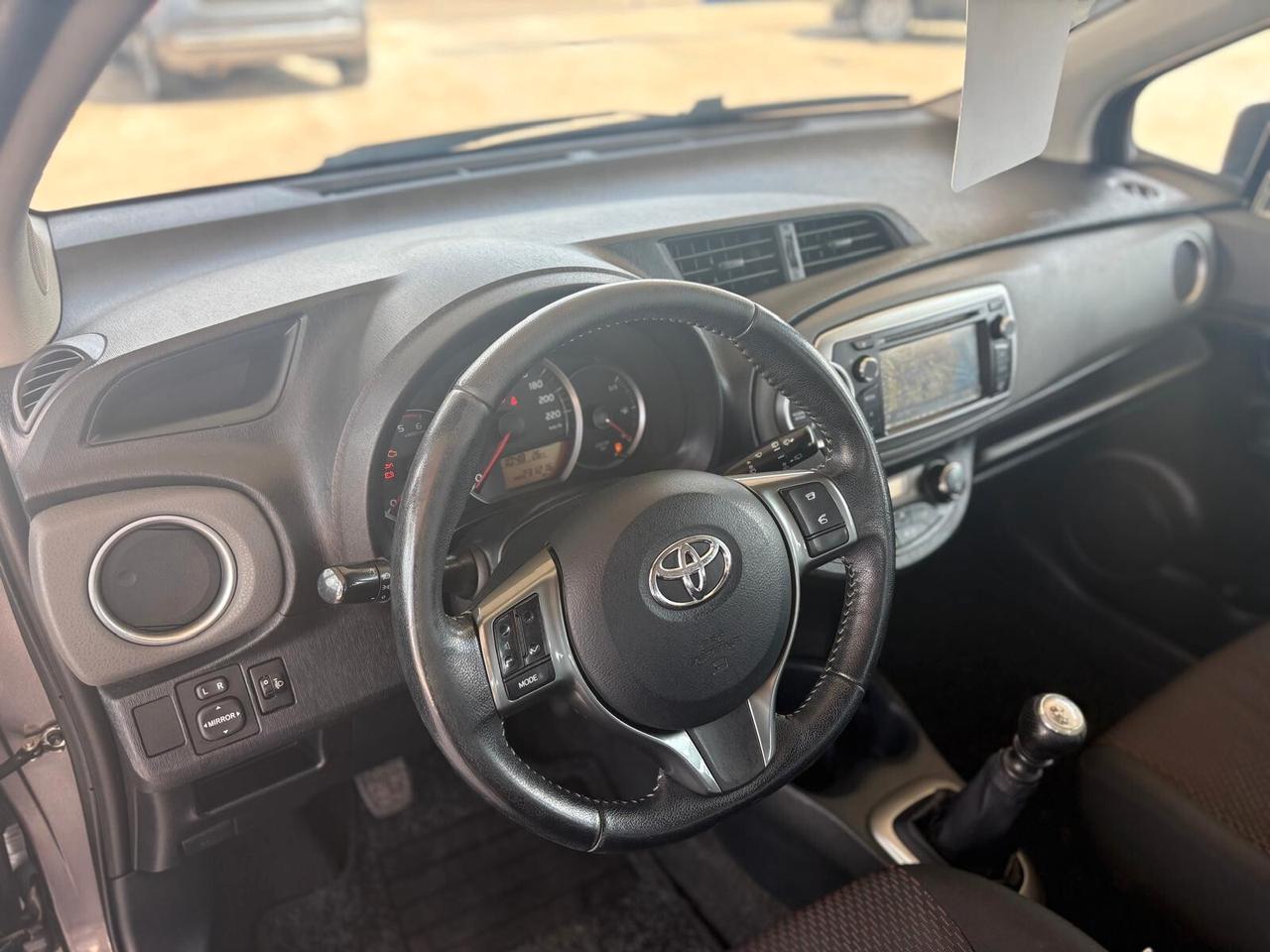 Toyota Yaris 1.4 D-4D 5 porte Lounge