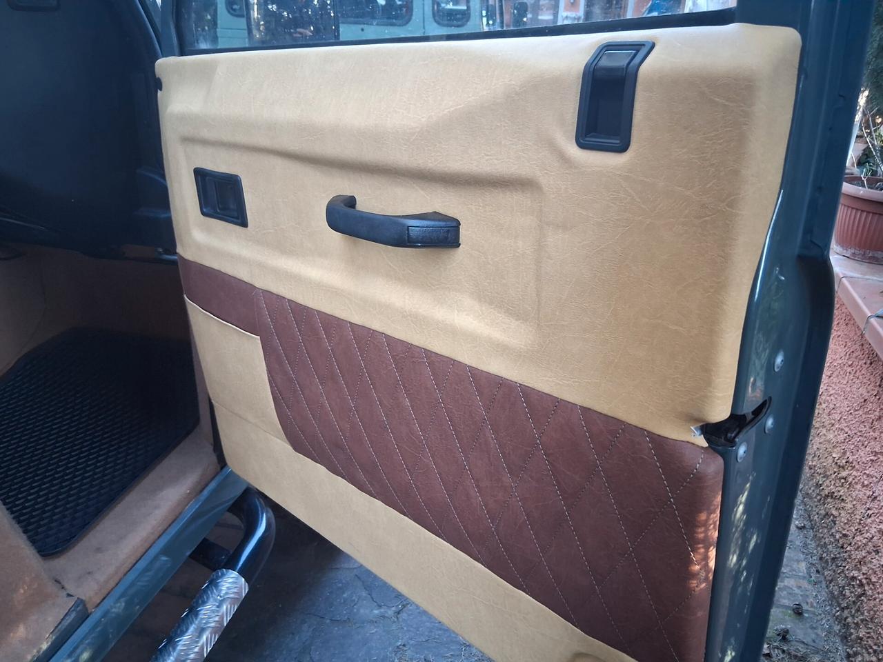 Land Rover Defender 90 2.4 TD4 Station Wagon