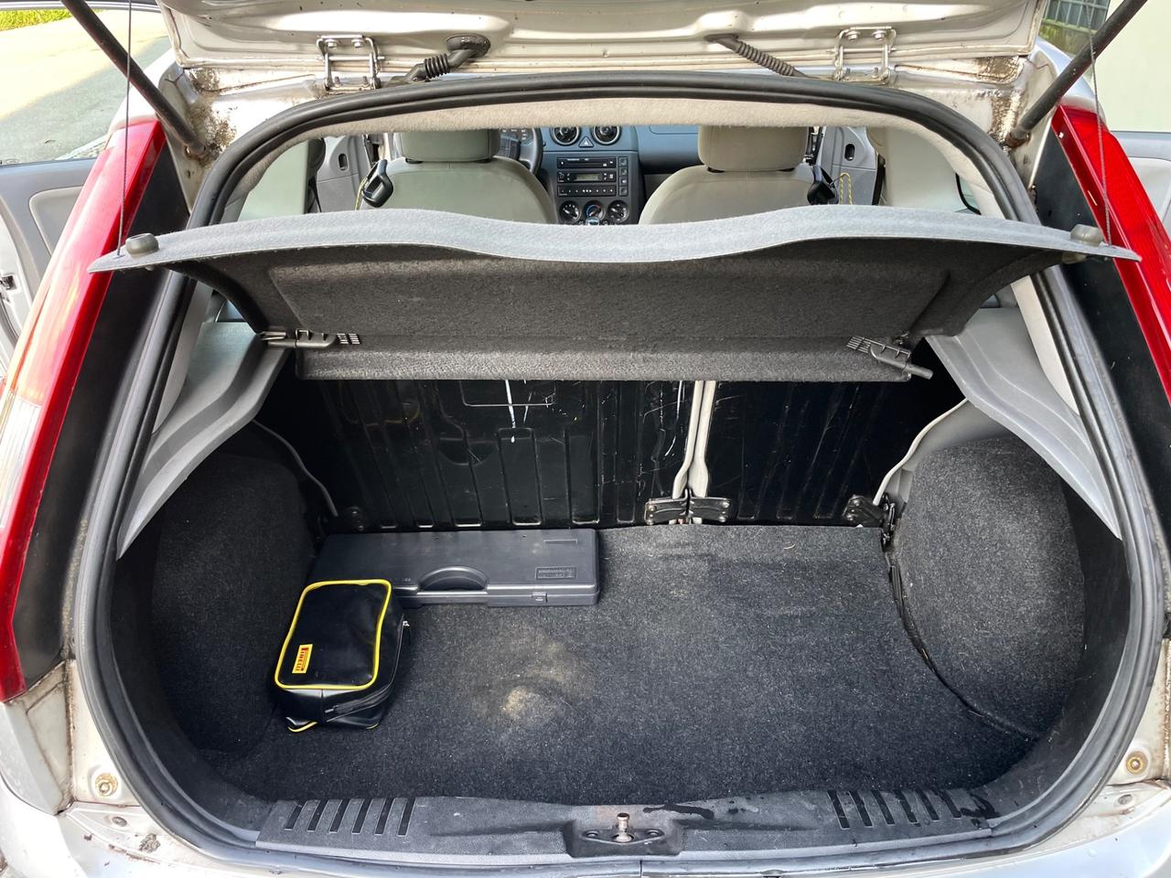 Ford Fiesta 1.2 16V *NEOPATENTATI*