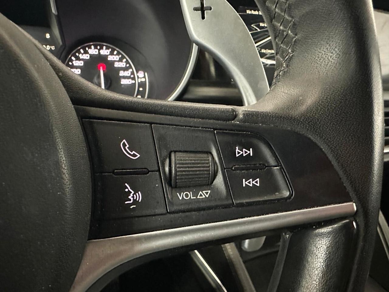 Alfa Romeo Stelvio 2.2 Turbodiesel 180 CV AT8 RWD Super