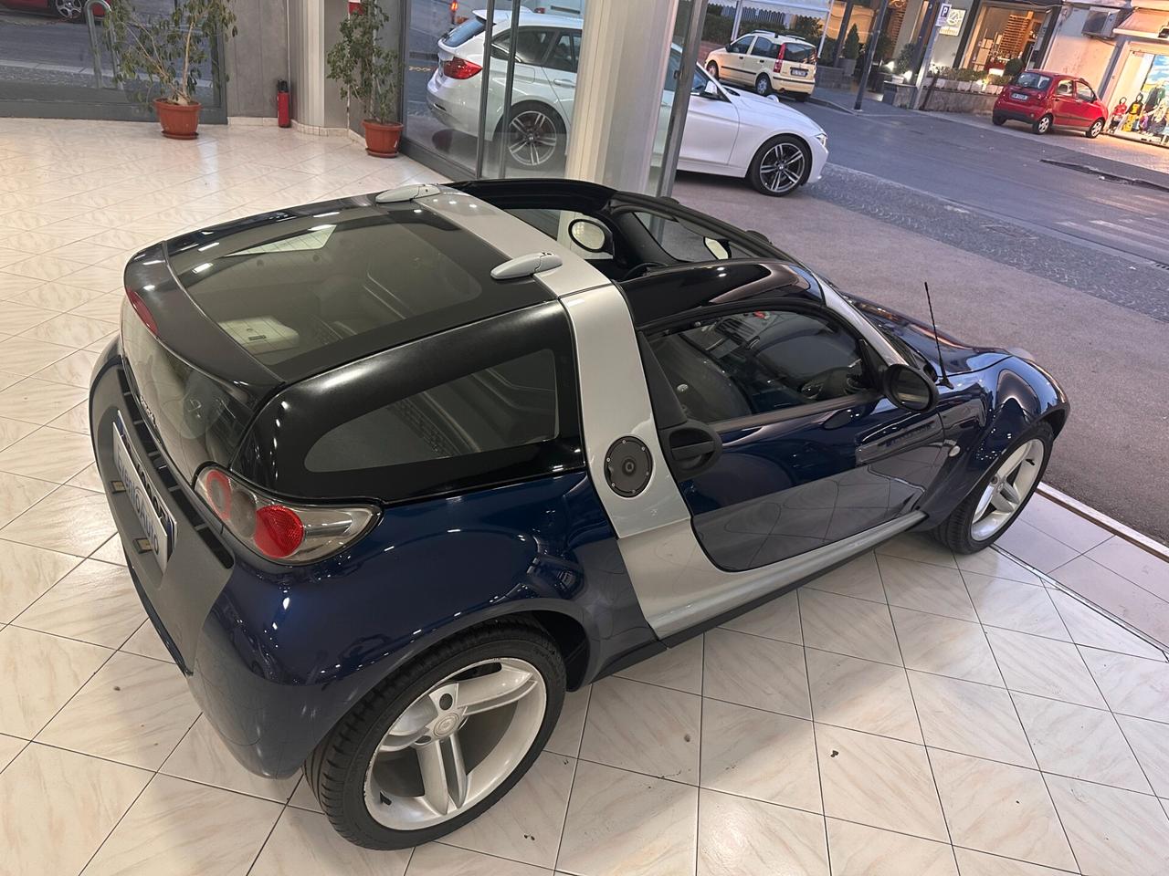 Smart Roadster 700 smart roadster (60 kw) passion lea.
