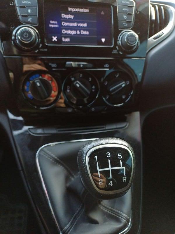 Lancia Ypsilon 1.2 UnYca Gpl 69cv KM CERTIFICATI-GARANZIA