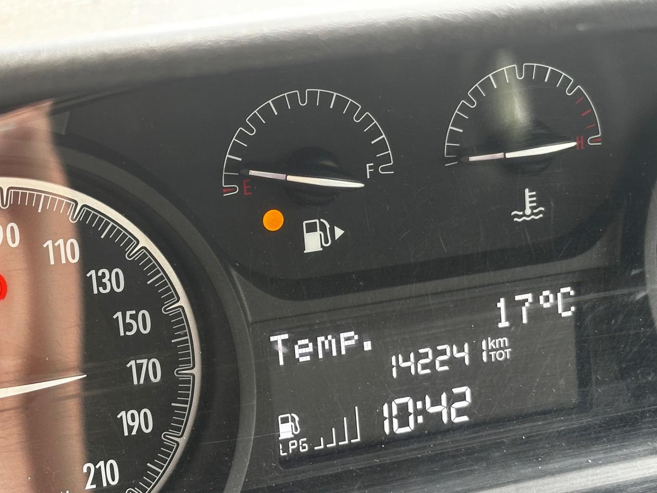 Lancia Ypsilon GPL 5p Neopatentati perfetta!