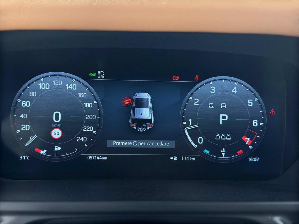 LAND ROVER Defender (2019) LAND ROVER 110 5.0 V8 525 CV AWD Auto del 2023
