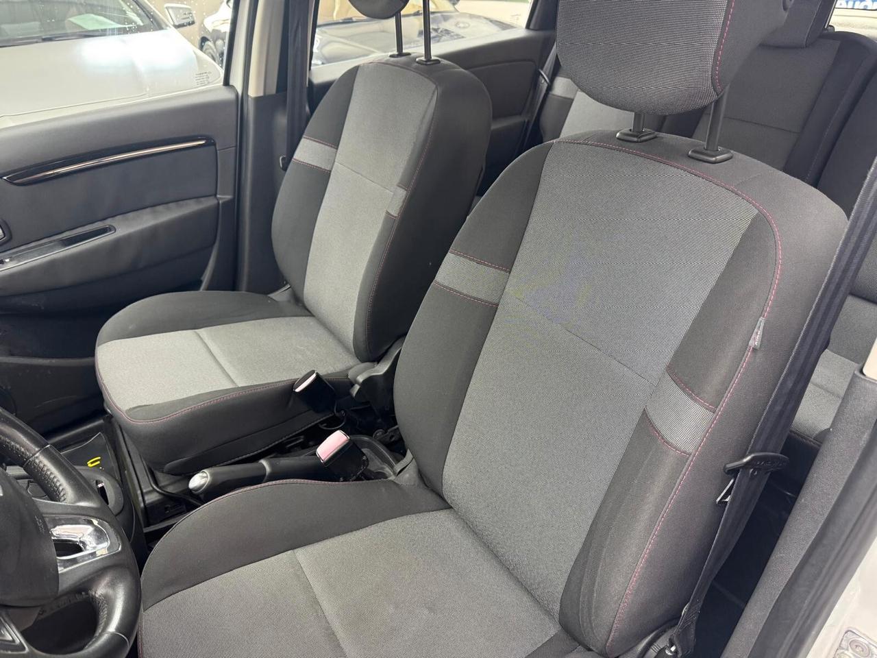 Renault Scenic X-Mod 1.5 dCi 110CV 5p. - Diesel -OK Neopatentati