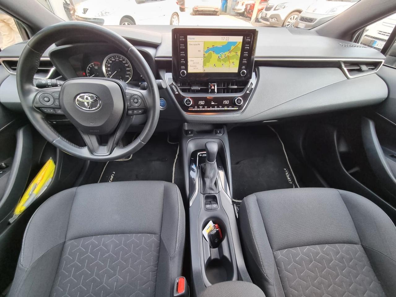 Toyota Corolla 1.8 Hybrid Business