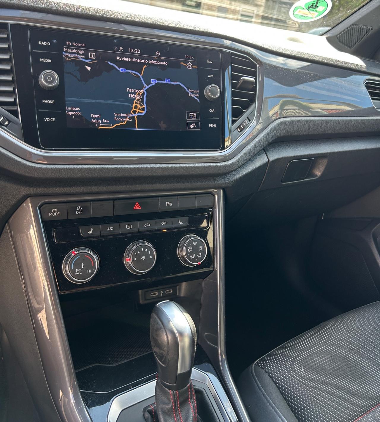 Volkswagen T-Roc 2.0 TDI SCR 150 CV DSG-2021-18”/PARK