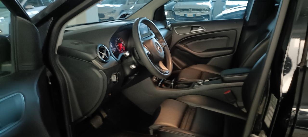 Mercedes-benz B 180 d Automatic Premium