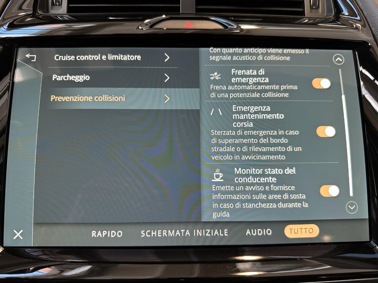 Jaguar E-Pace 2.0d i4 mhev SE awd 163cv auto-20"-Pelle-Camera 360