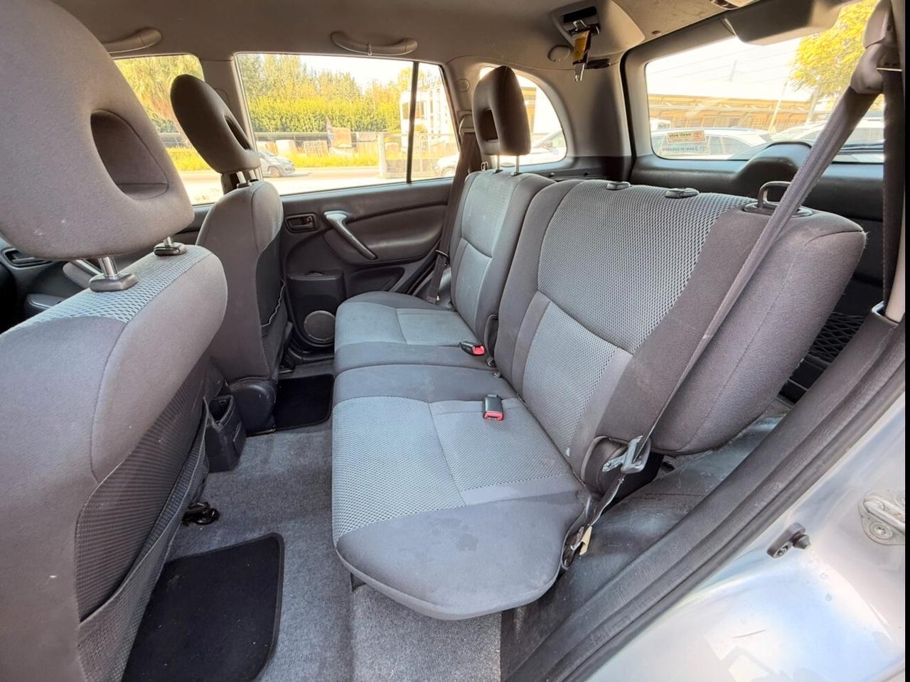 Toyota RAV 4 RAV4 2.0 Tdi D-4D cat 5 porte Sol