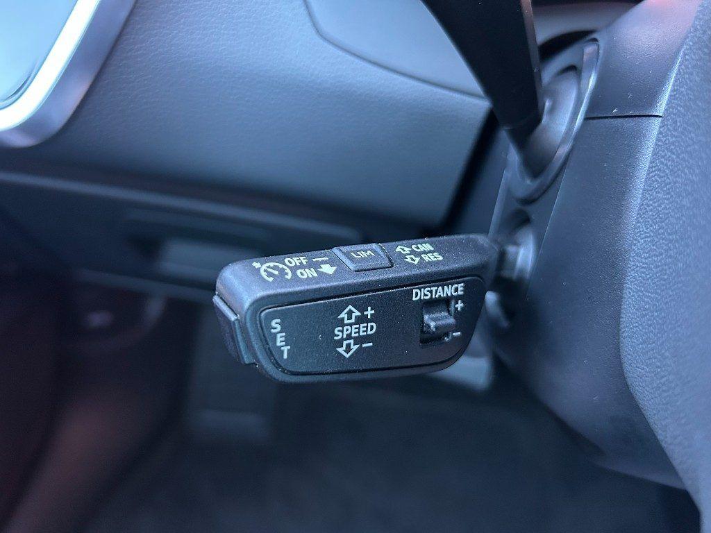 Audi A6 allroad 40 TDI 2.0 quattro S tronic Business Advanced
