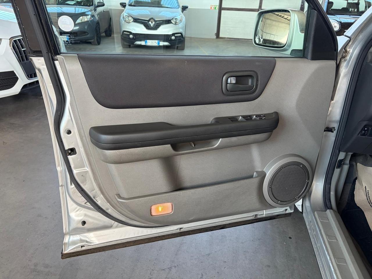 Nissan X-Trail 2.2 dCi Elegance