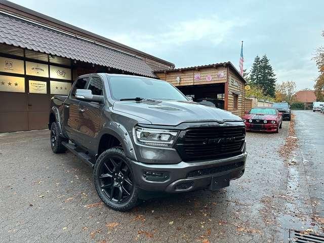 Dodge RAM 5.7 V8 HEAD UP 4X4 LIFT BLACK PACK N1 KAMERA ACC