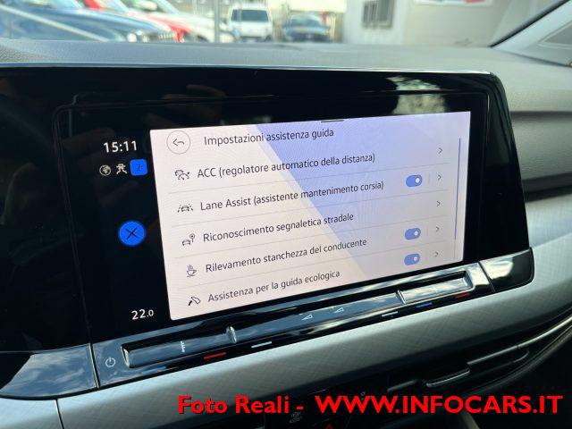 VOLKSWAGEN Golf 1.0 eTSI MHEV EVO DSG Life - PROMO!