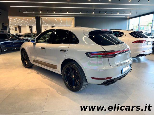 PORSCHE Macan 2.0