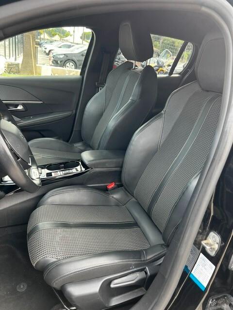 Peugeot 208 PureTech 130 Stop&Start EAT8 5 porte GT