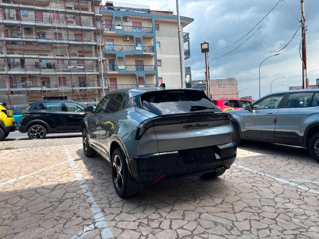 Alfa Romeo Junior 1.2 ibrida 145cv edct6