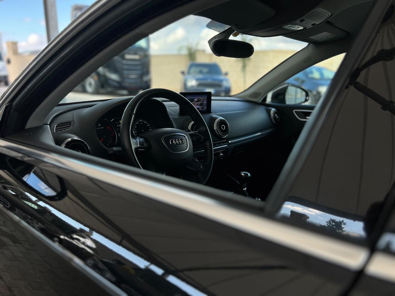 Audi A3 2.0 TDI Attraction 150 Cv PELLE