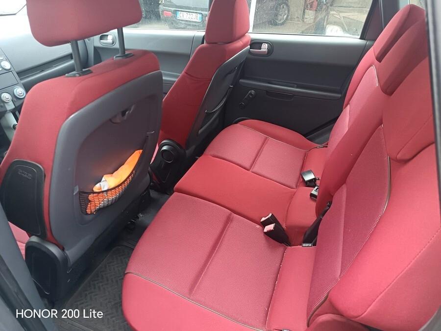 Mitsubishi Colt 1.3 16V 5p. Invite