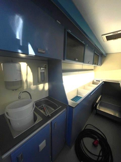 FOOD TRUCK PESCHERIA Renault Master