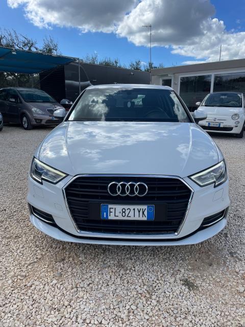 AUDI - A3 - 1.6 TDI S tronic Design