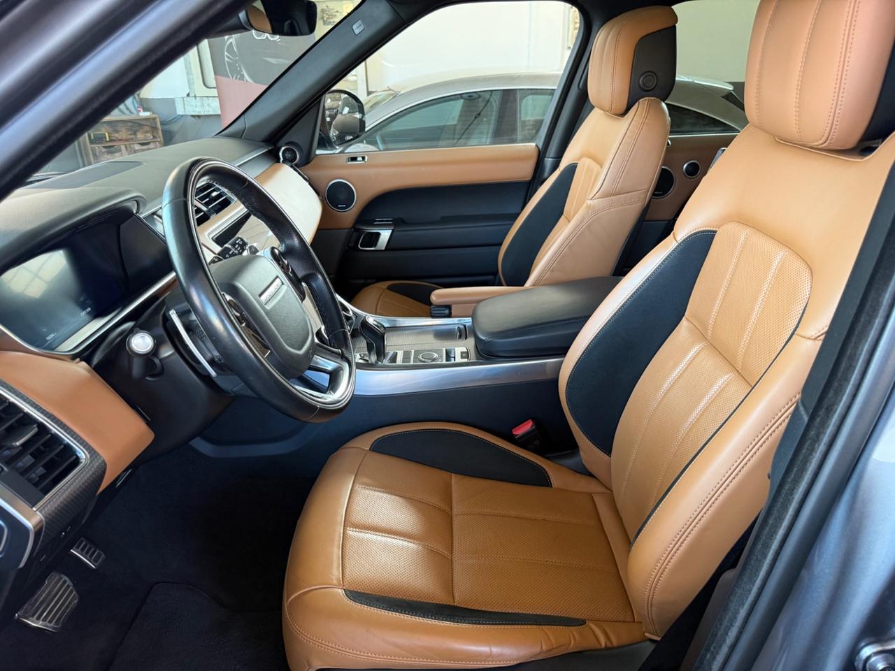 Land Rover Range Sport 3.0D l6 300 CV HSE Dynamic Stealth