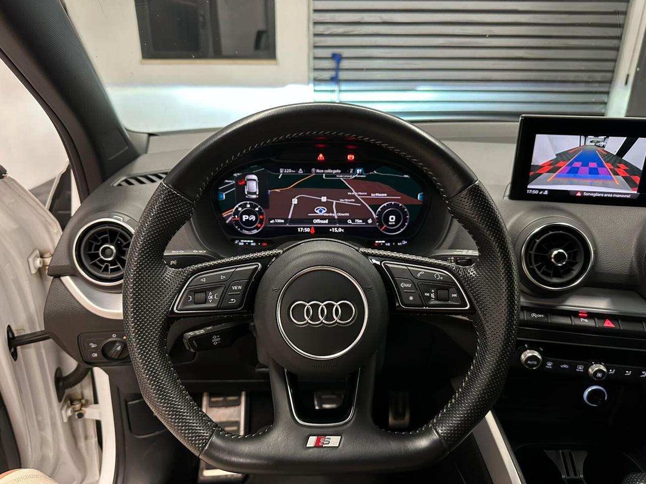 Audi Q2 Identity Black S-Line Virtual Bang&Olufsen Gancio