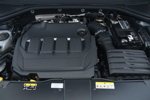 VOLKSWAGEN T-Roc 2.0 TDI SCR Style Black Pack/Retrocamera/ IQ.LED