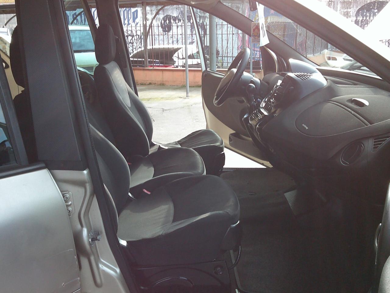 Fiat Multipla 1.6 16V Natural Power 07