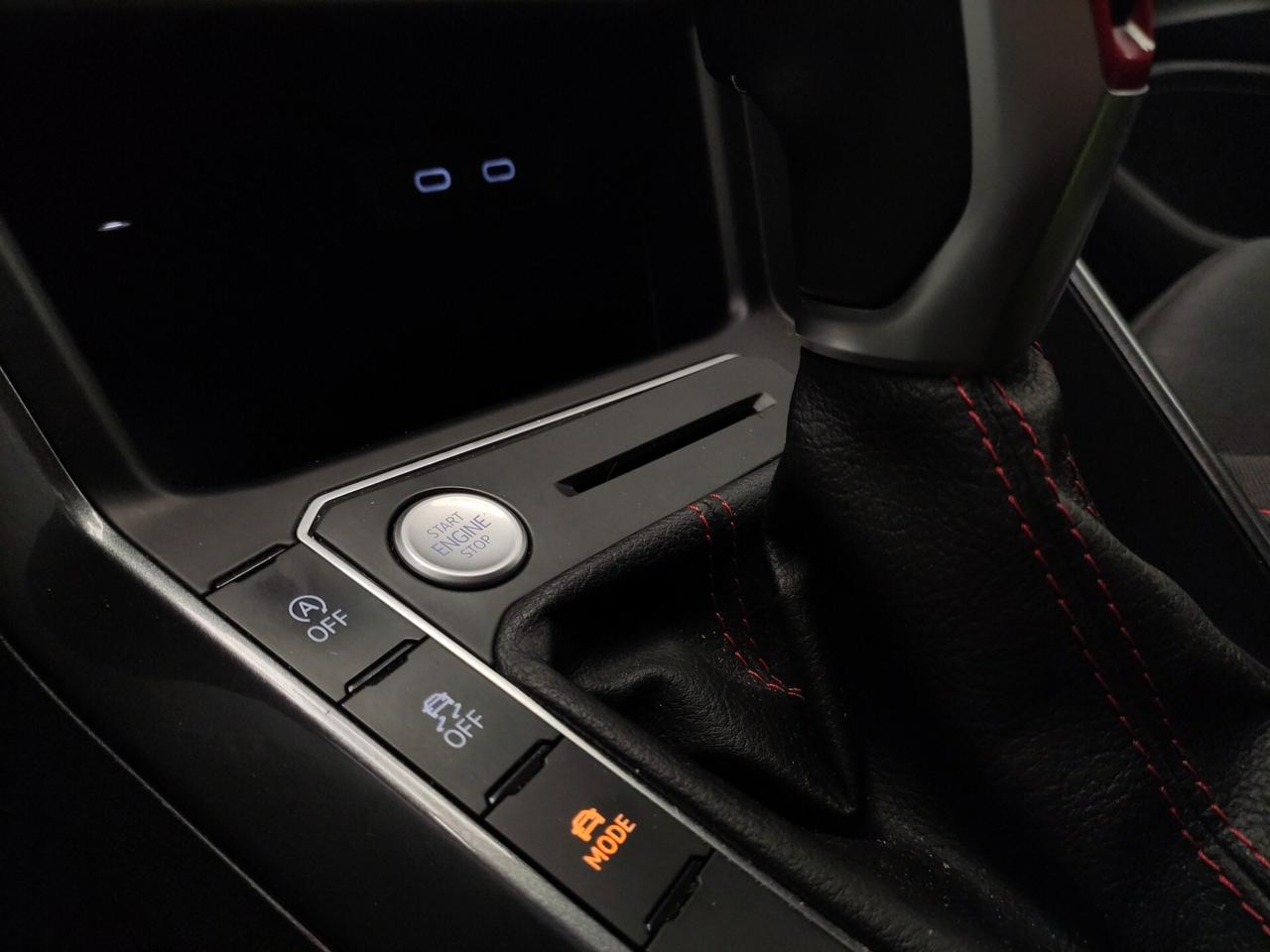 Volkswagen Polo 2.0TSI 207CV DSG GTI