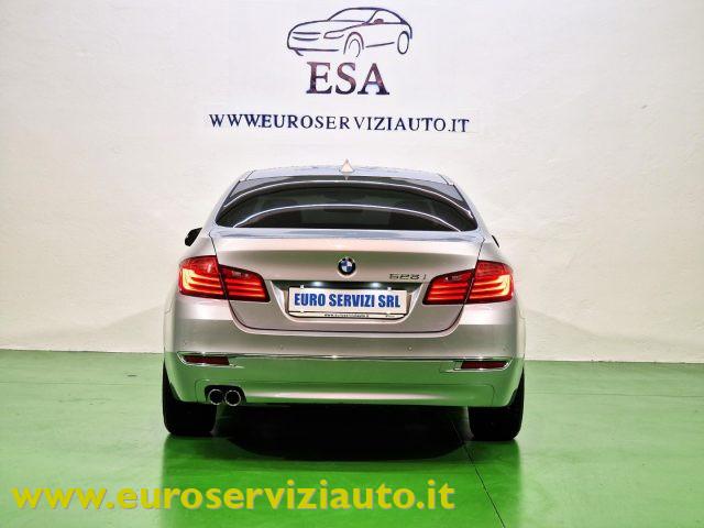 BMW 528 i Luxury