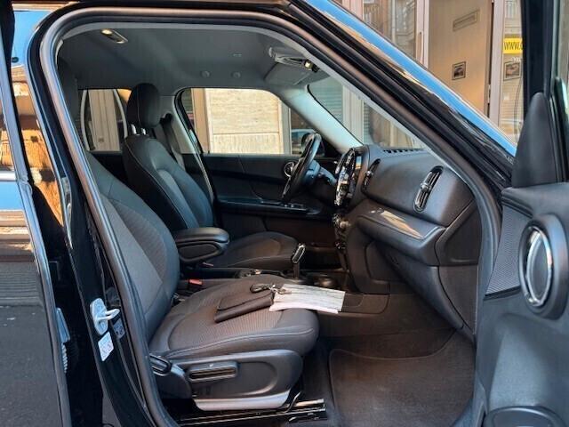 Mini Cooper Countryman 1.5 D Automatica