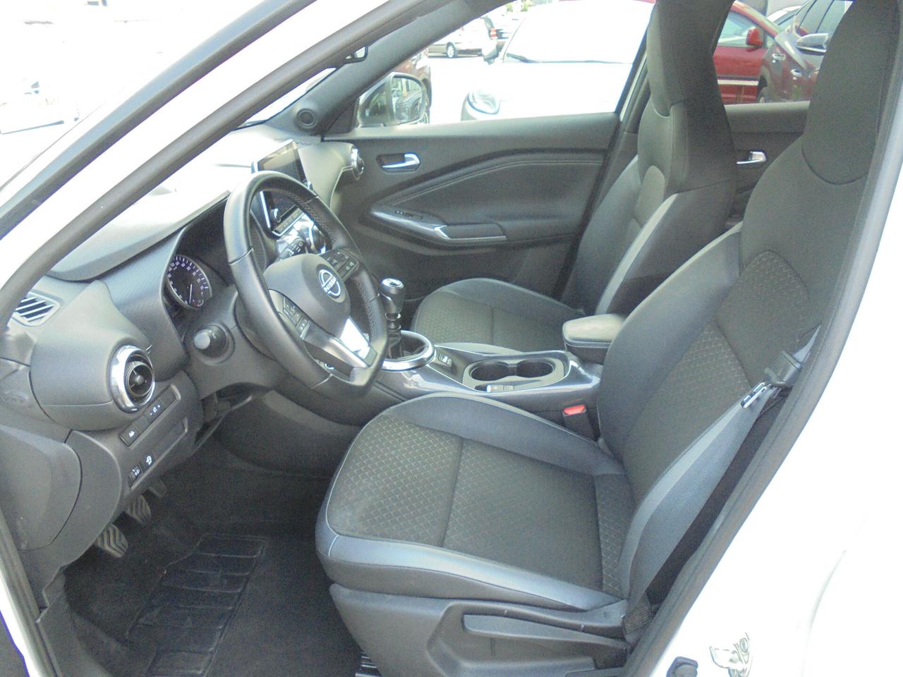 Nissan Juke 1.0 DIG-T 114 CV N-Connecta