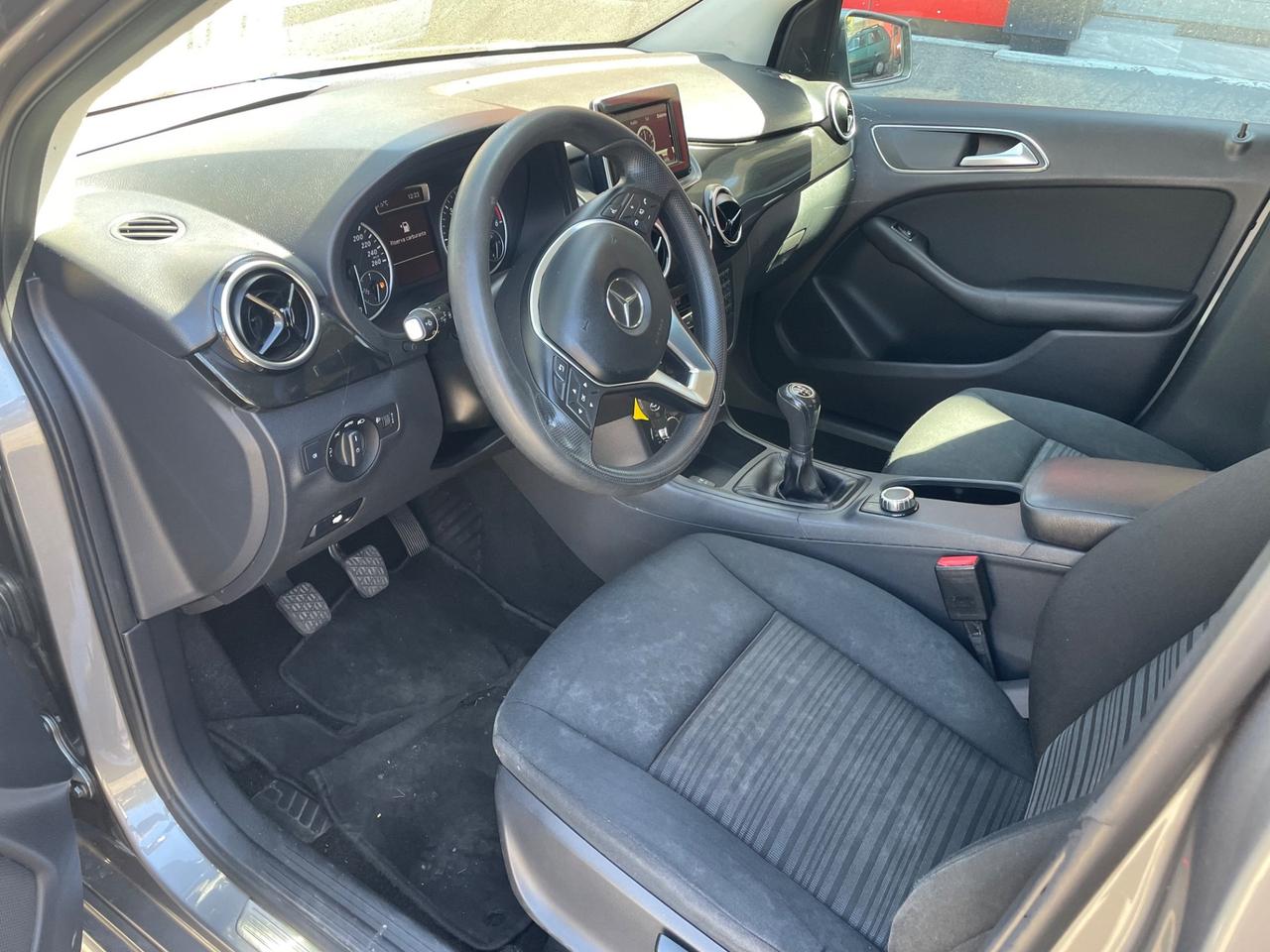 Mercedes-benz B 150 180 CDI Premium