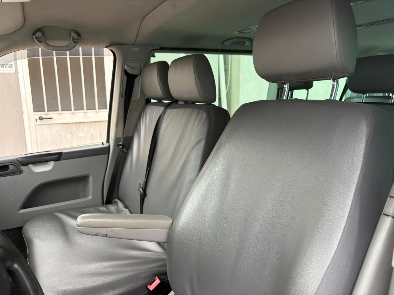 Volkswagen Transporter 2.0 TDI 140CV PL Kombi