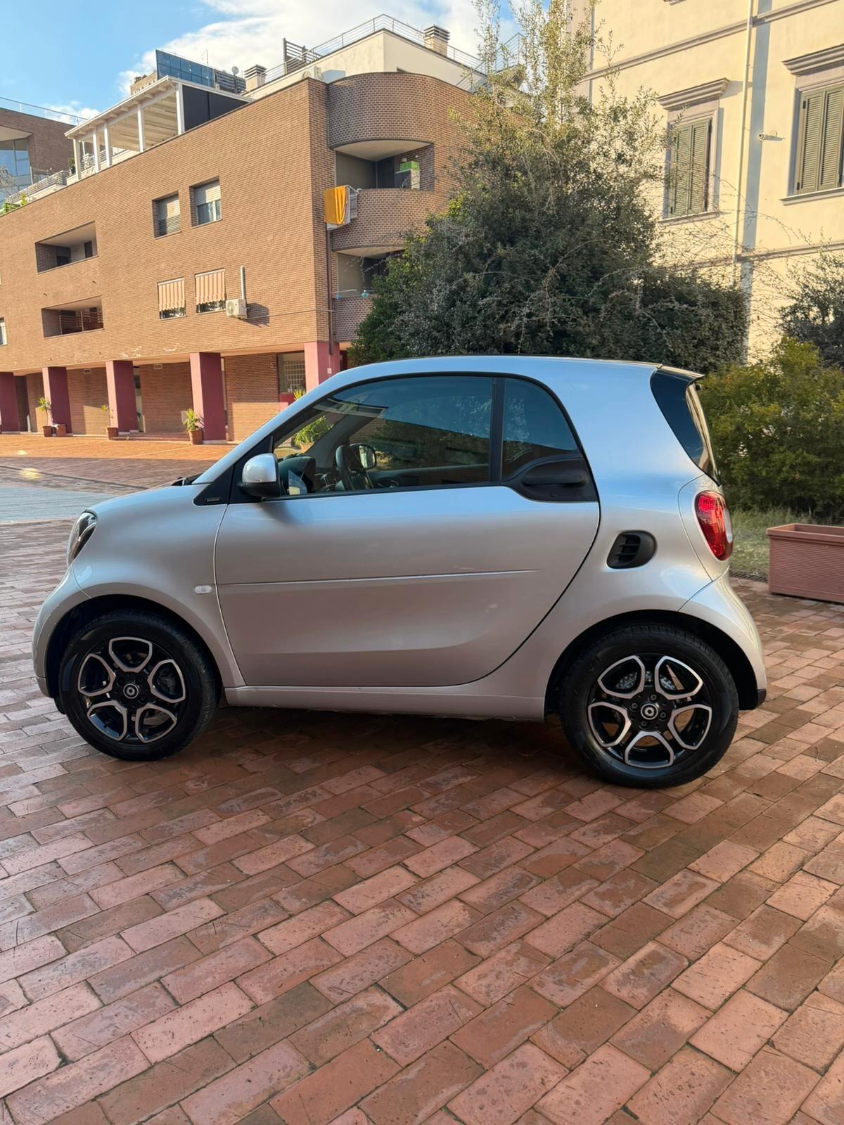 Smart ForTwo BRABUS 0.9 Turbo twinamic