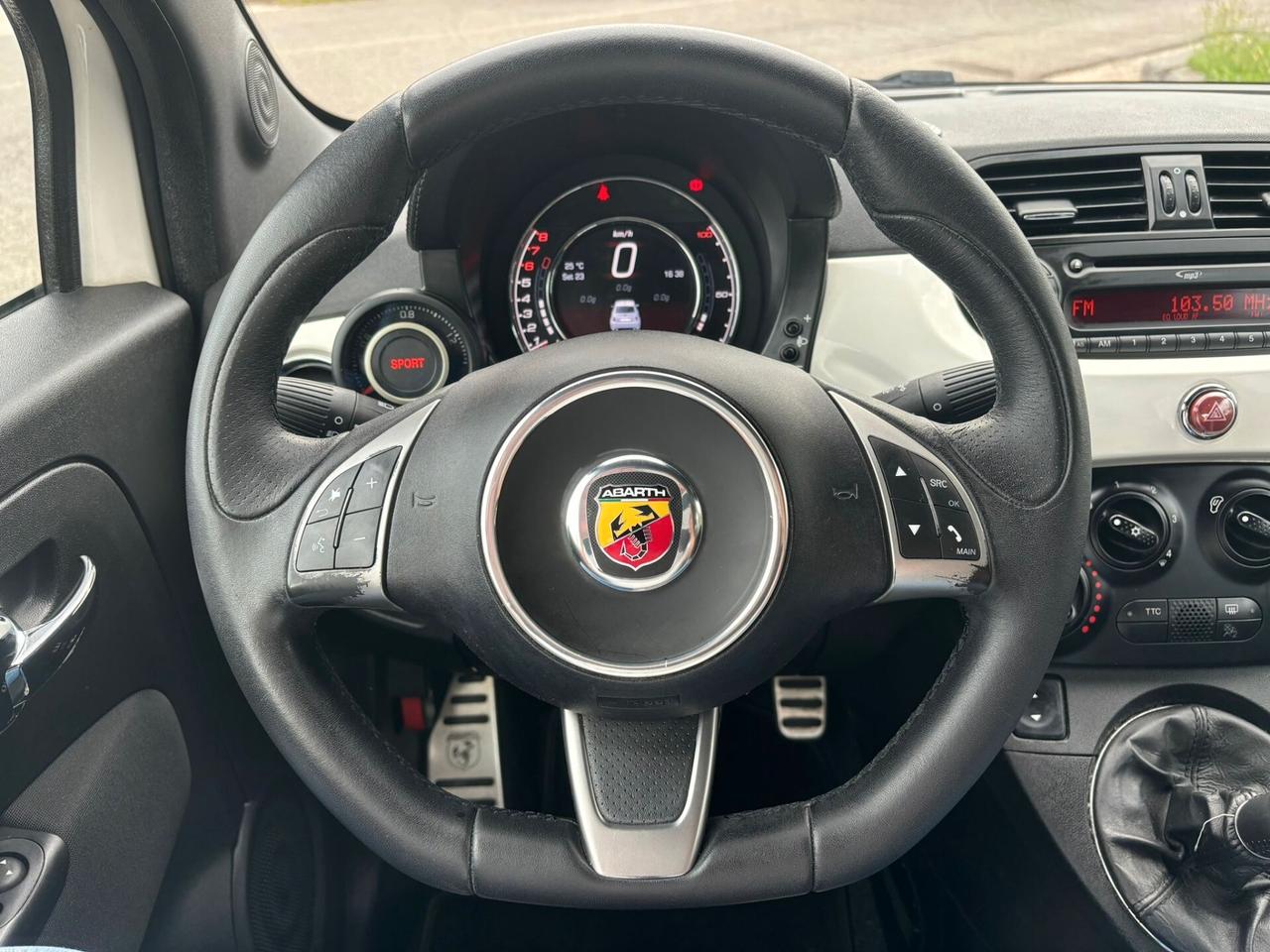 Abarth 595 1.4 Turbo T-Jet 140 CV