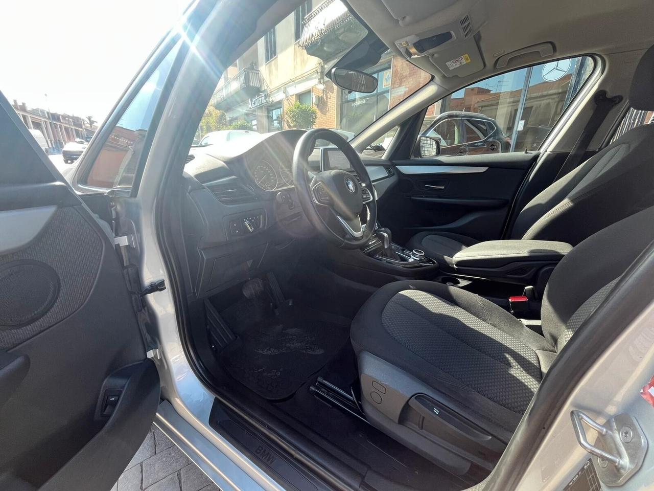 Bmw 2er Active Tourer 218d Sport