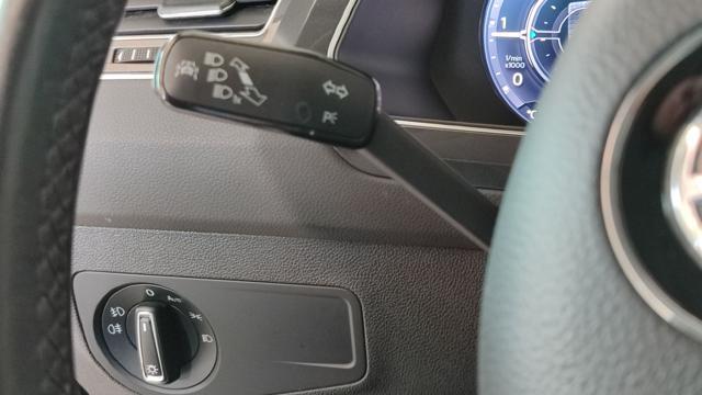 VOLKSWAGEN Tiguan 2.0TDI SCR DSG 4MOTION Higline APP-CONNECT