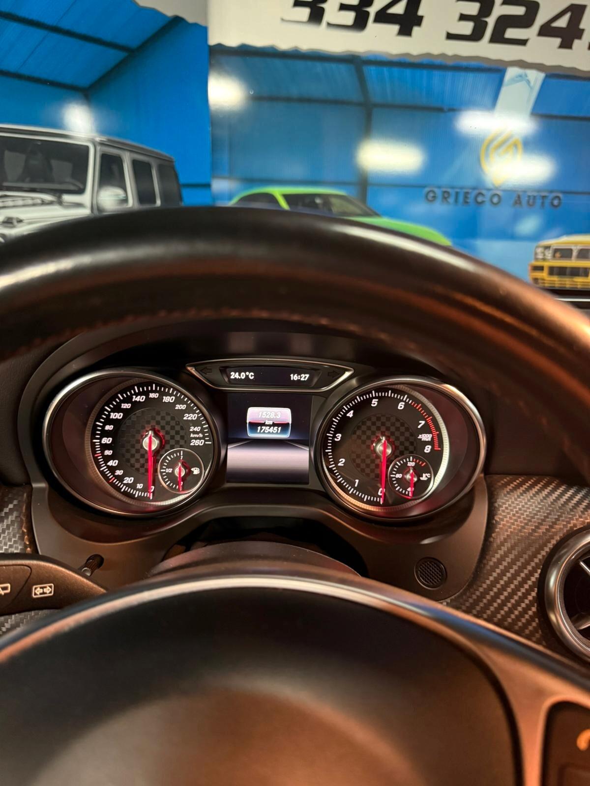 A180 PREMIUM PACK AMG